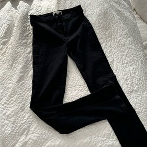 Free People jeggings with bottom slit